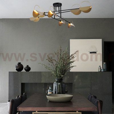 Потолочный светильник 70148/8 черный/золото Eurosvet