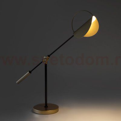 Настольная лампа 01141/1 черный/золото Eurosvet