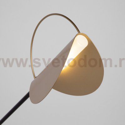 Настольная лампа 01141/1 черный/золото Eurosvet