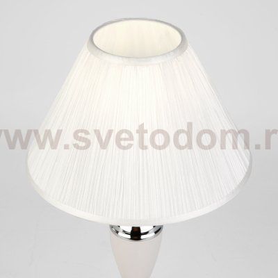 Настольный светильник 008 белый Eurosvet