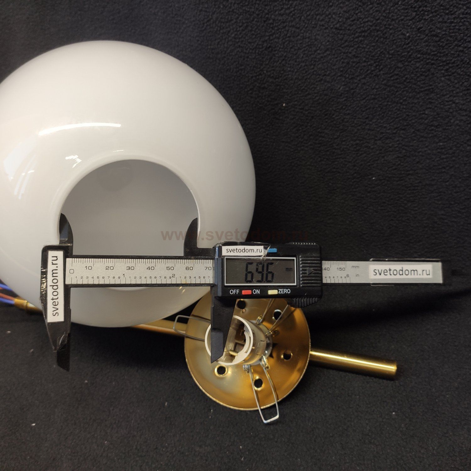 Люстра Eurosvet 60147/3 латунь Marbella