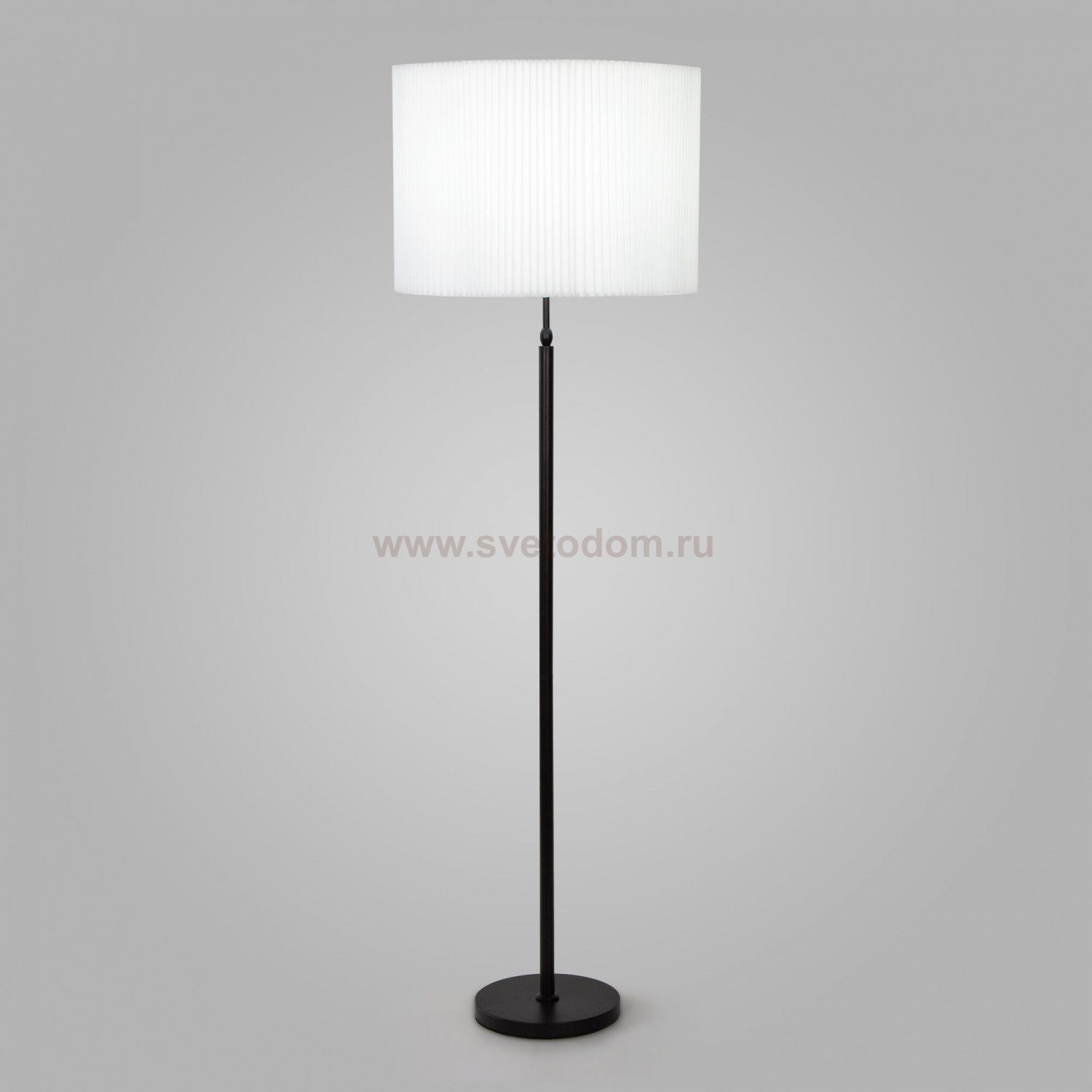 Торшер напольный Eurosvet 01163/1 черный Notturno