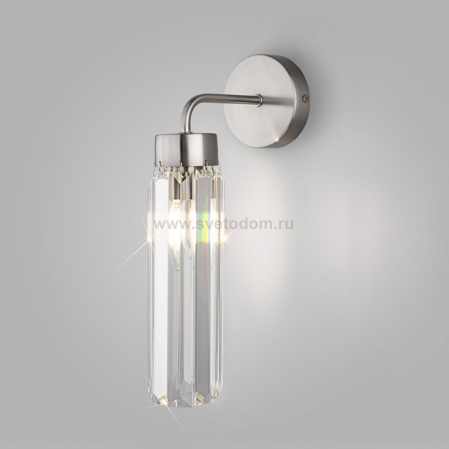 Настенный светильник бра Eurosvet 60163/1 никель Gilian