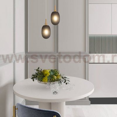 Подвесной светильник со стеклянным плафоном Eurosvet 50266/1 дымчатый