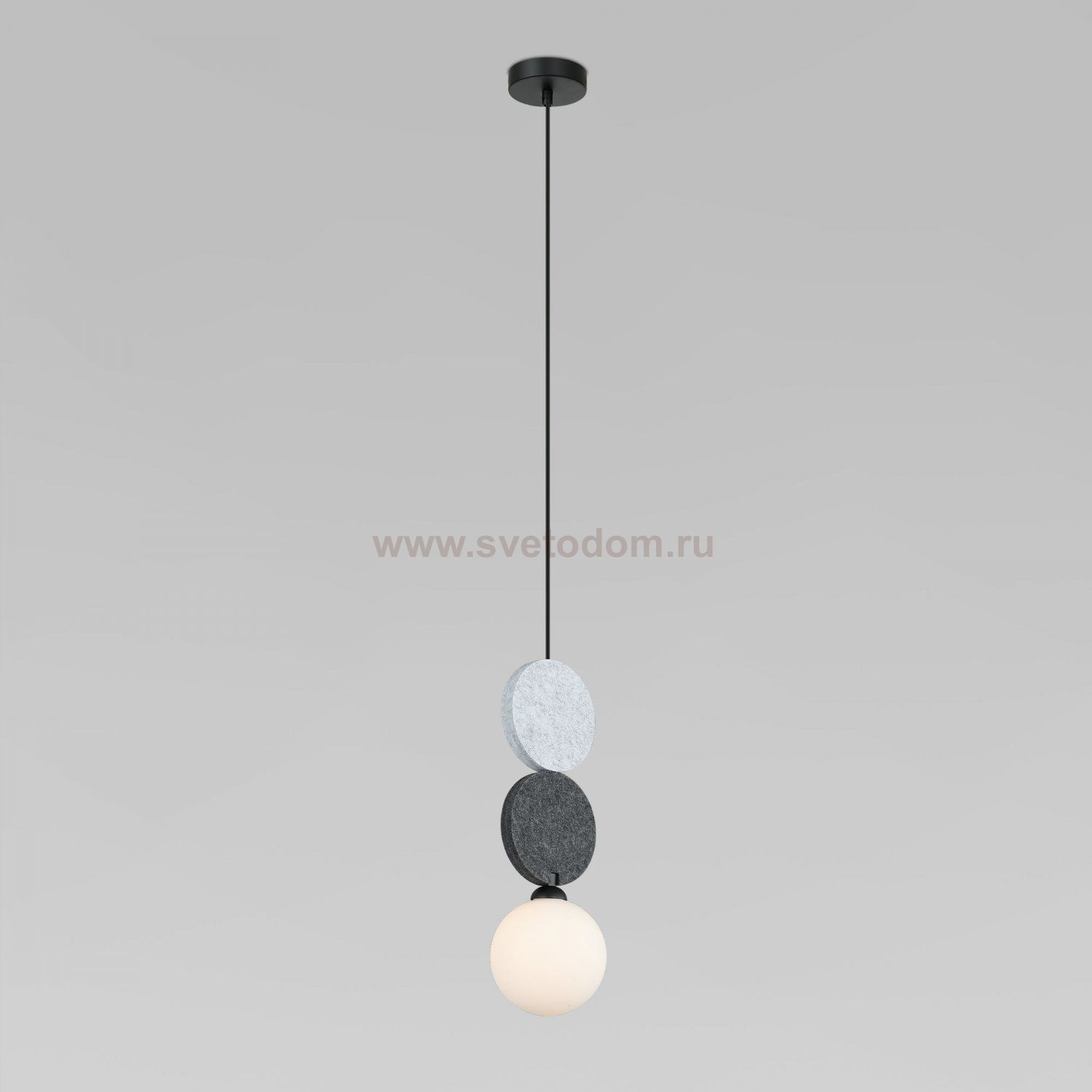 ПОДВЕСНОЙ СВЕТИЛЬНИК С ФЕТРОВЫМ ПЛАФОНОМ 40073/1 серый Eurosvet