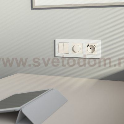Розетка с заземлением, шторками и USB тип A+C (айвори матовый) Werkel W1171762