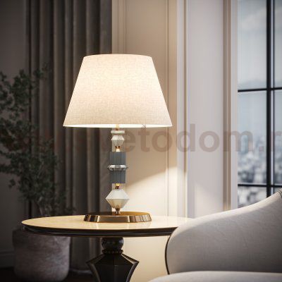 Настольный светильник с керамическим декором 108012