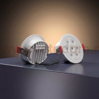 Встраиваемый светодиодный светильник 15278/LED 10W белый 15278/LED