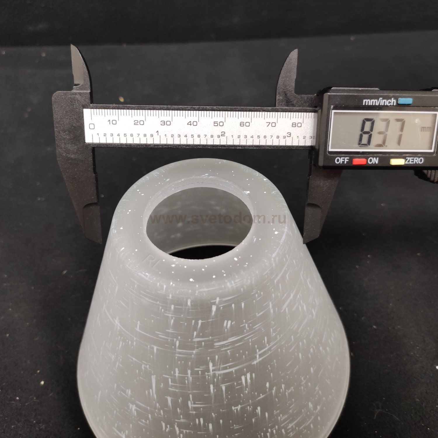 Люстра потолочная Arte Lamp A1031PL-8WH TYLER