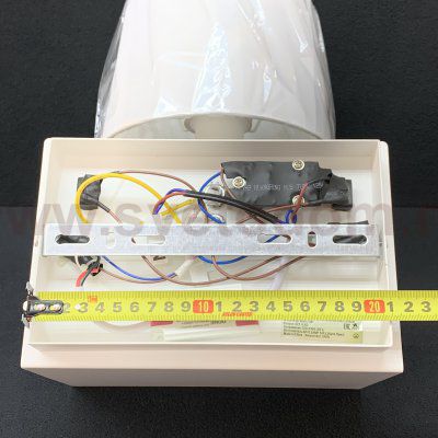 Светильник бра с USB зарядкой Arte Lamp A1056AP-2WH