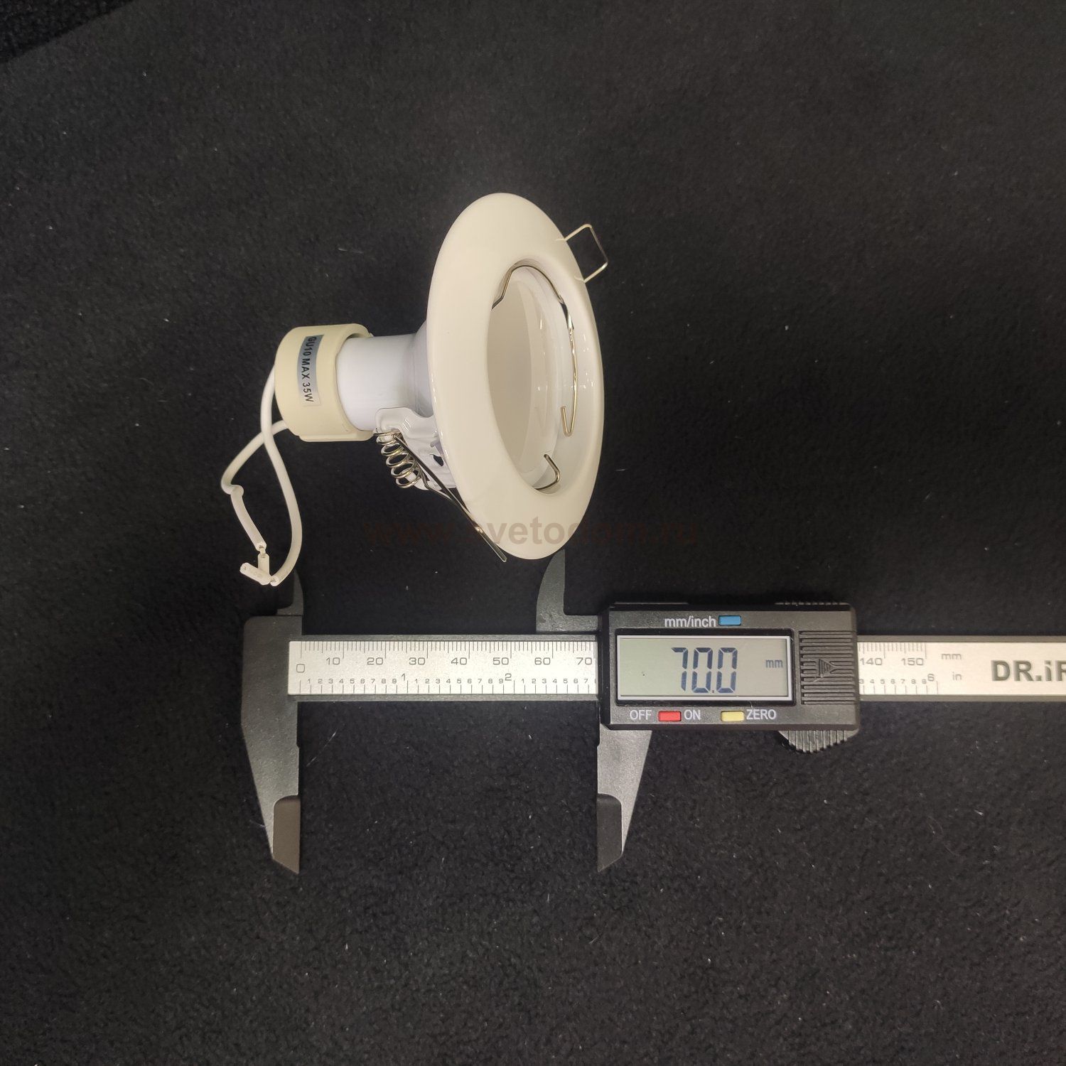 Светильник потолочный встраиваемый белый Arte lamp A1203PL-1WH PRAKTISCH