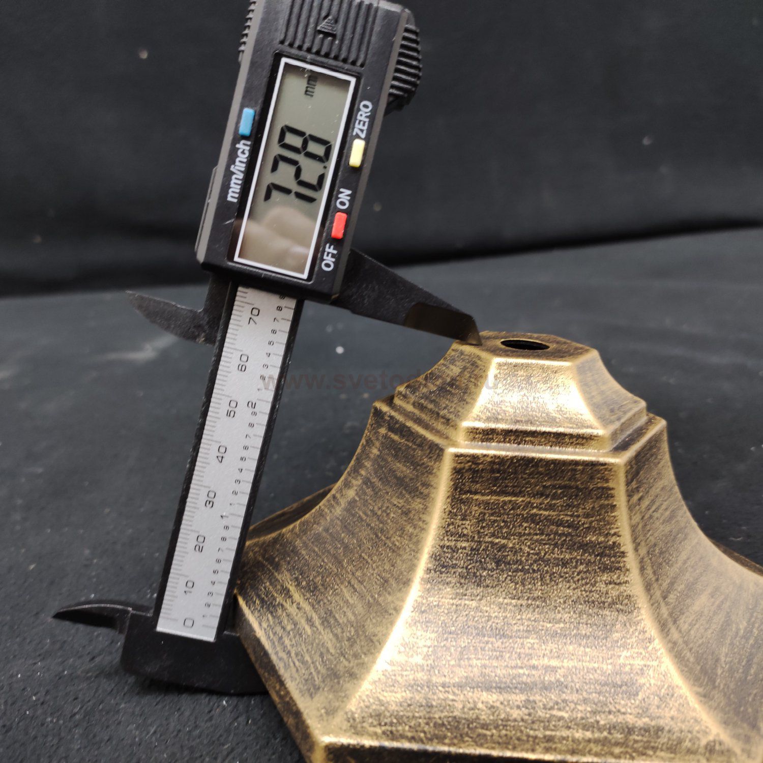 Светильник уличный настенный Arte lamp A1204AL-1BN GENOVA