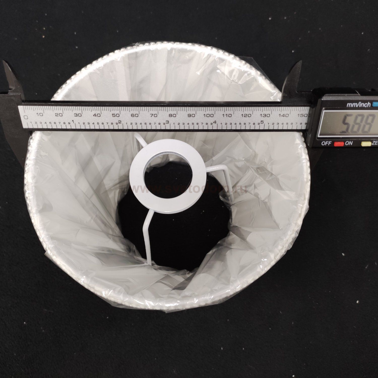 Люстра подвесная с абажурами Arte Lamp A1316LM-6CC MOLLY