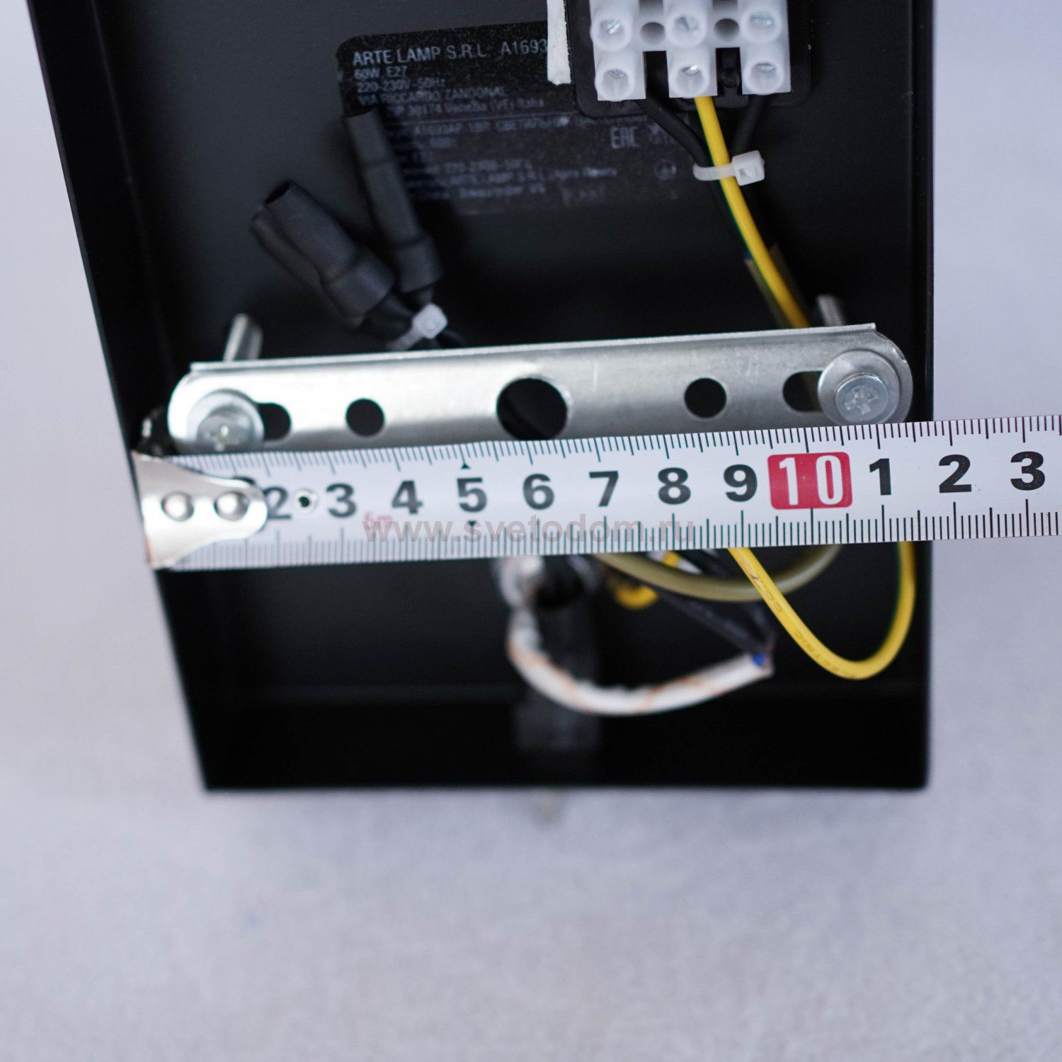 Светильник бра Arte Lamp A1693AP-1BR DODGE