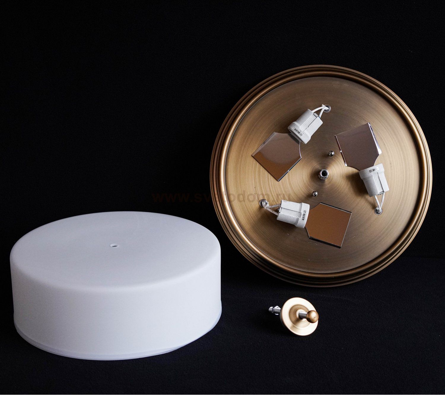 Светильник потолочный Arte Lamp A1735PL-3SR латунь ALONZO