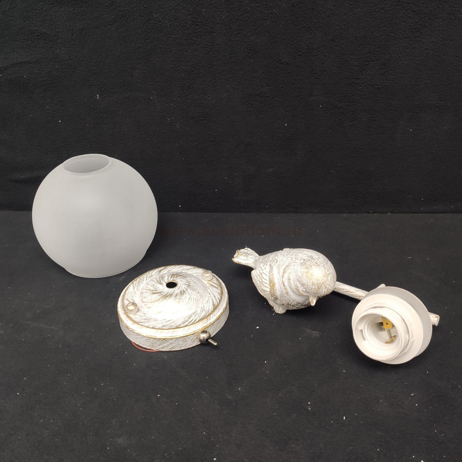 Светильник настенный бра Arte Lamp A2150AP-1WG GEMELLI