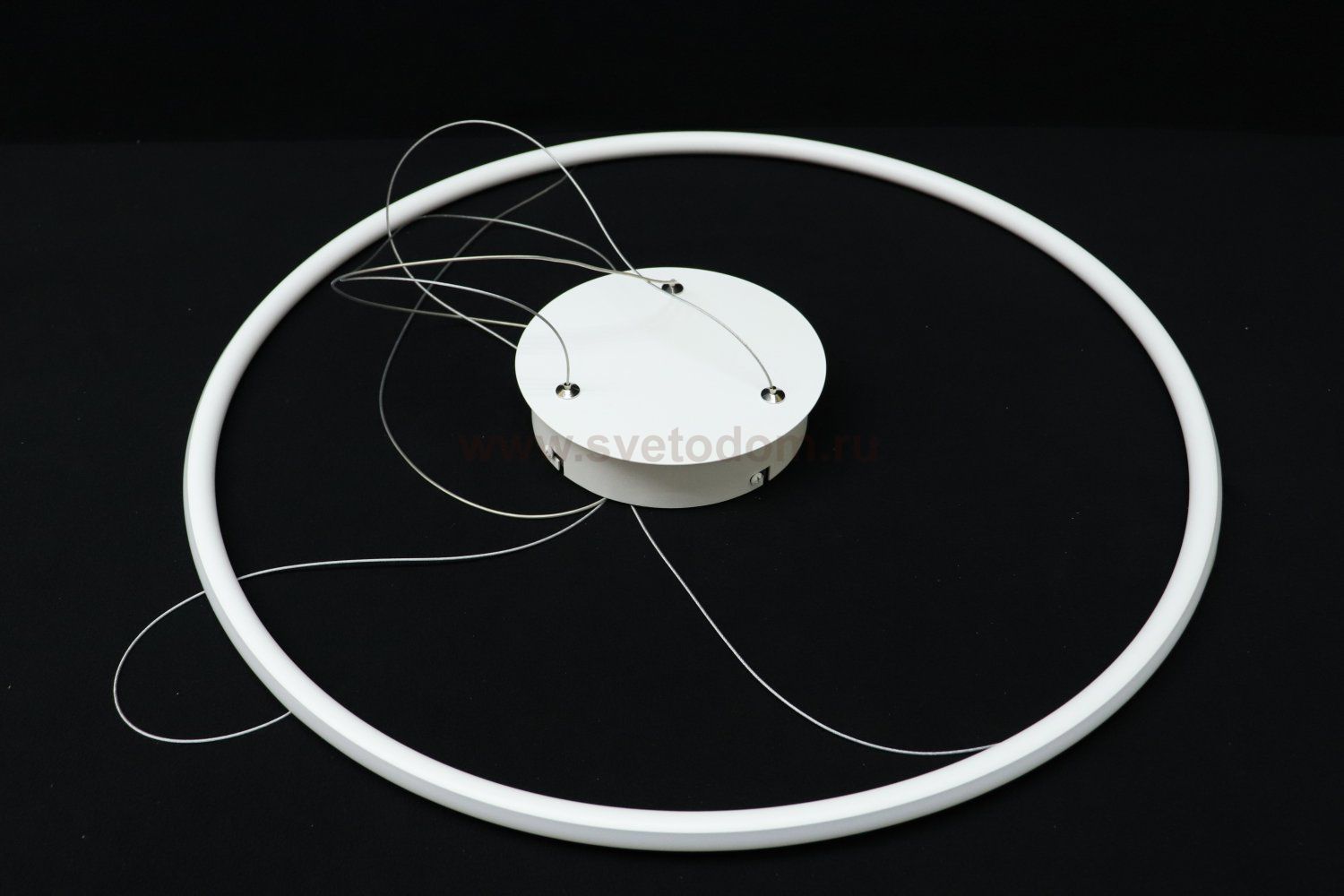 Люстра кольцо белое 36Вт Arte Lamp A2500SP-1WH RAPID