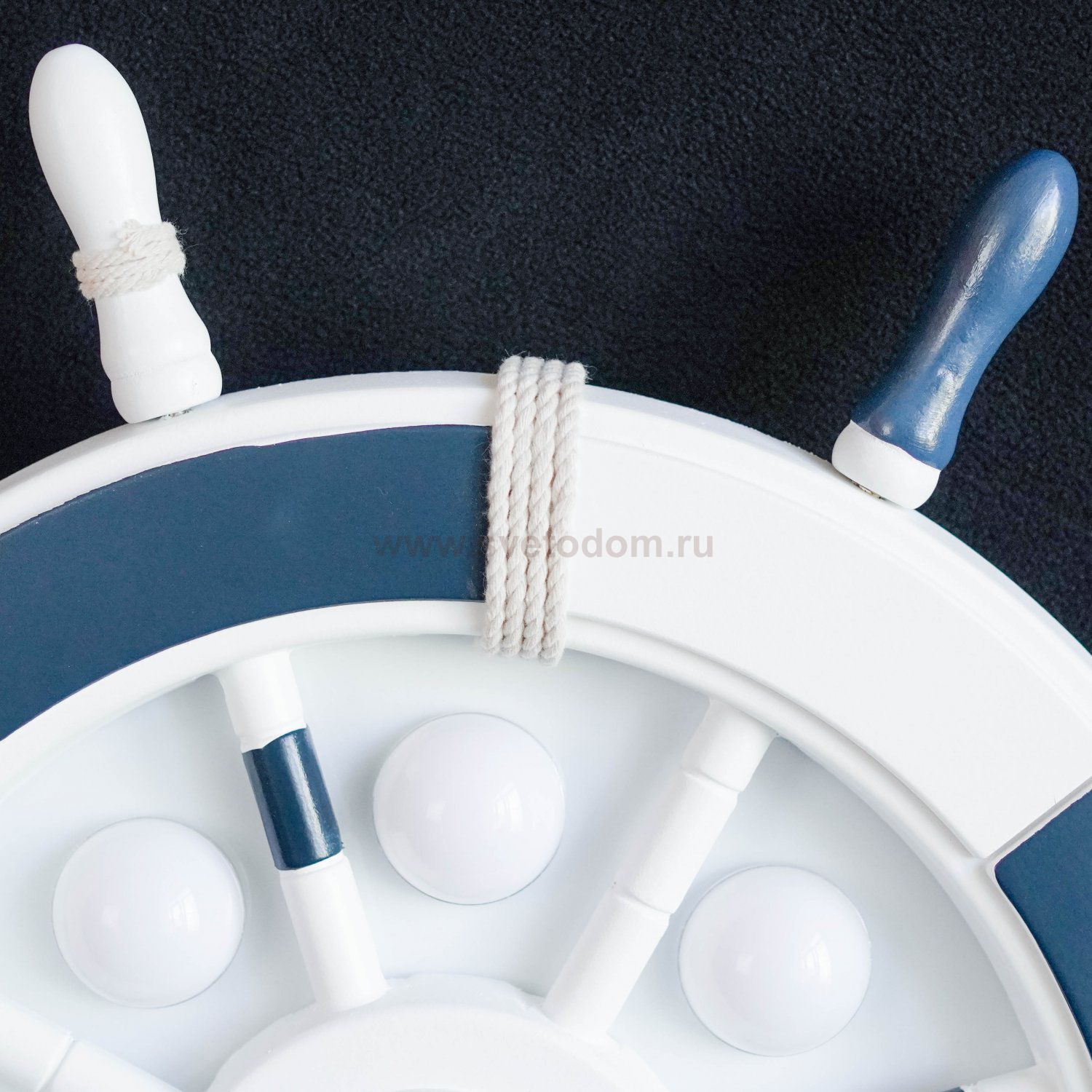 Светильник штурвал 40Вт Arte lamp A2523PL-1WH с пультом HELM