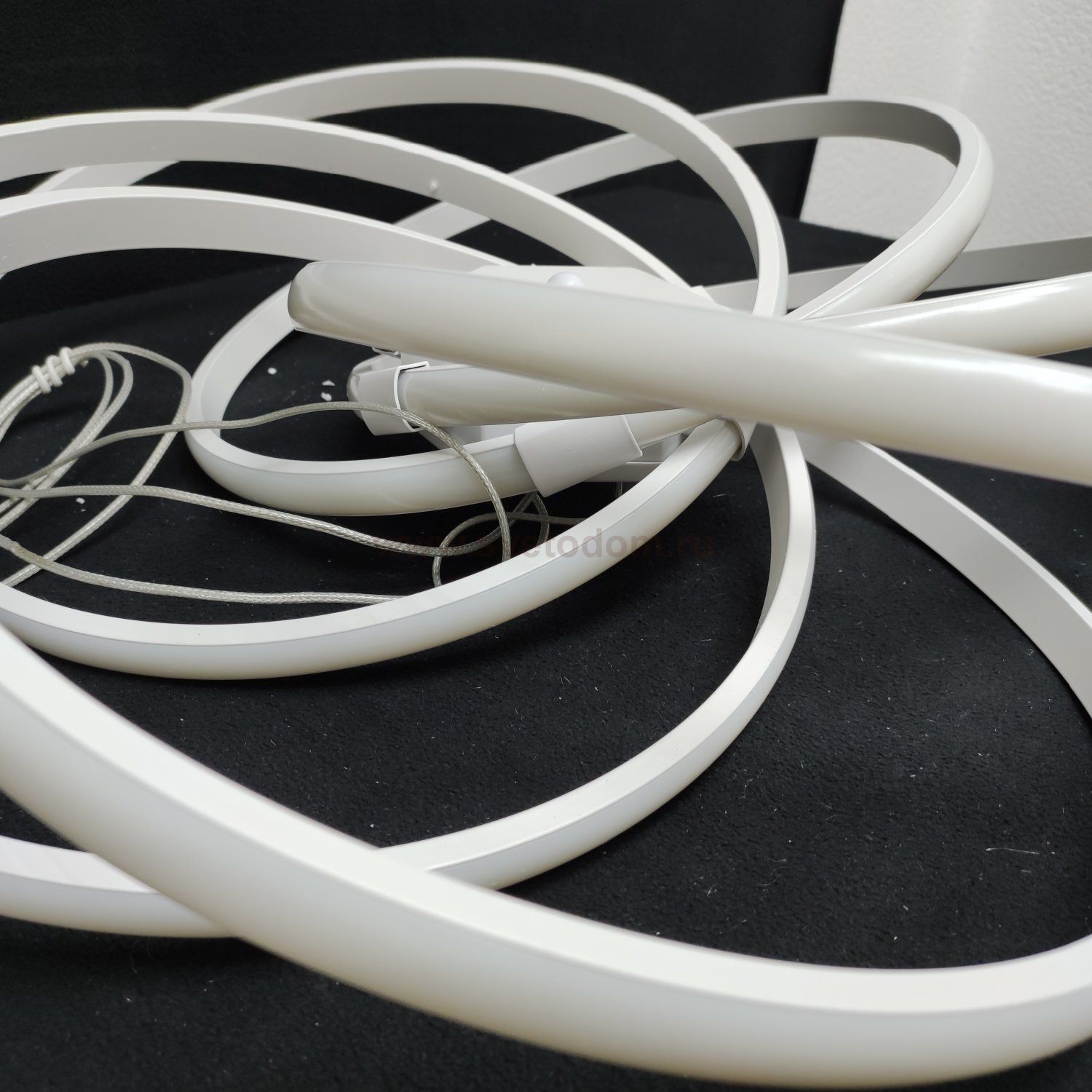 Люстра светодиодная 240Вт Arte Lamp A2527SP-6WH SWING