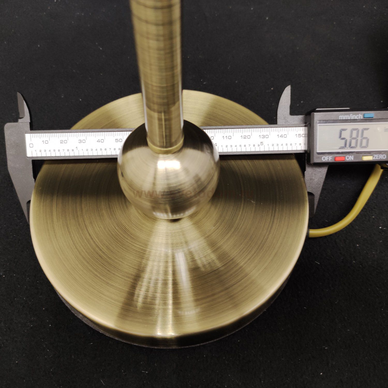 Светильник настольный Arte Lamp A2581LT-1AB ELBA