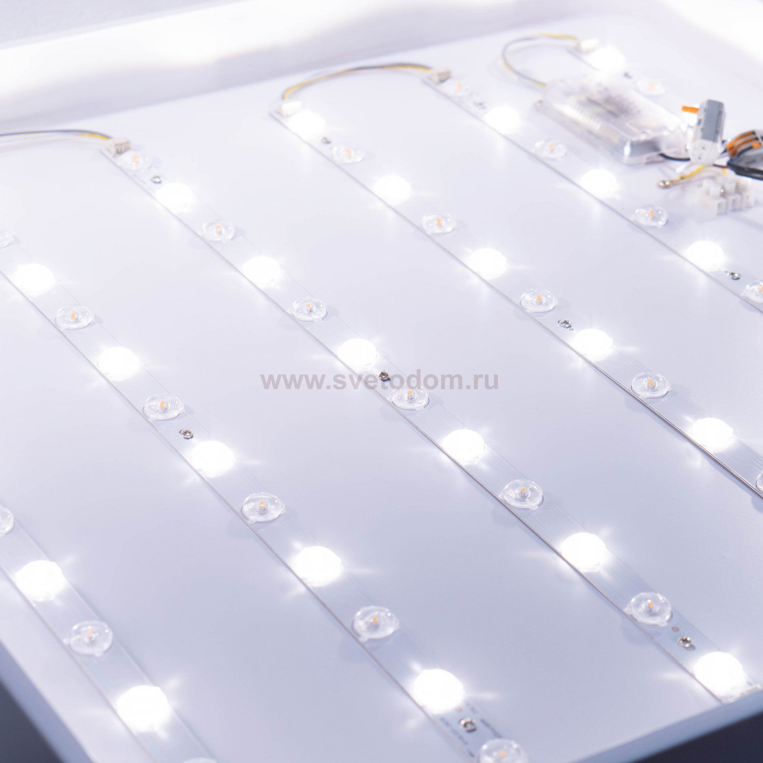 Светильник диодный 100Вт 600*600мм Arte Lamp A2669PL-1WH SCENA