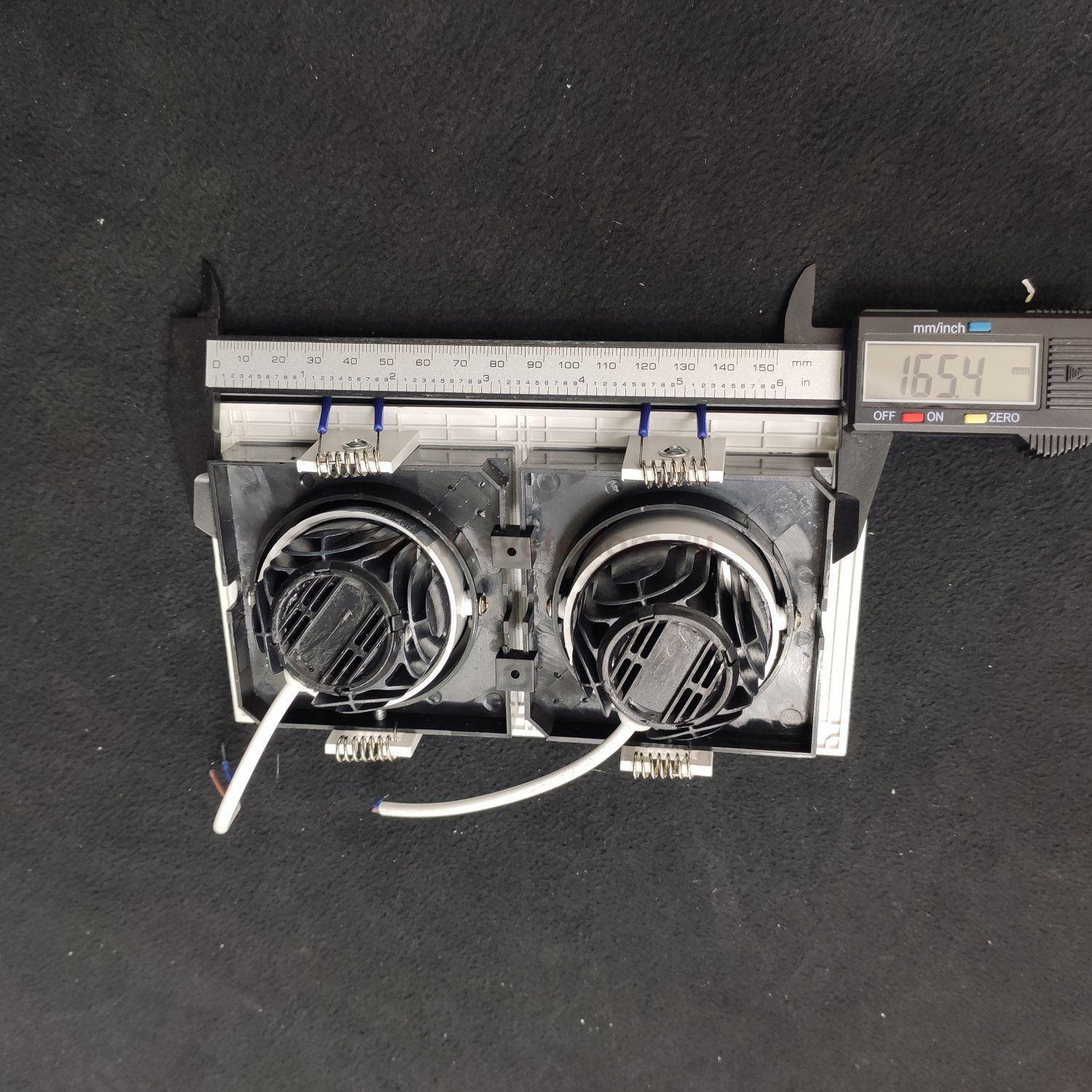 Светильник встраиваемый двойной 2*10Вт 3000К Arte lamp A2910PL-2WH GRADO