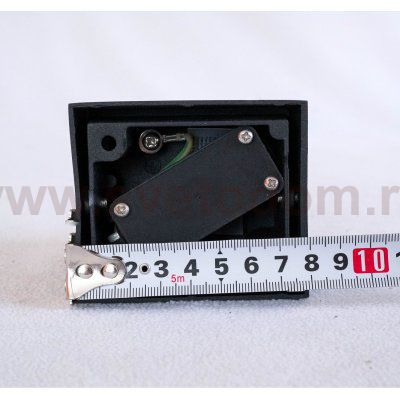 Светильник настенный Arte Lamp A3102AL-1WH белый COMPASS