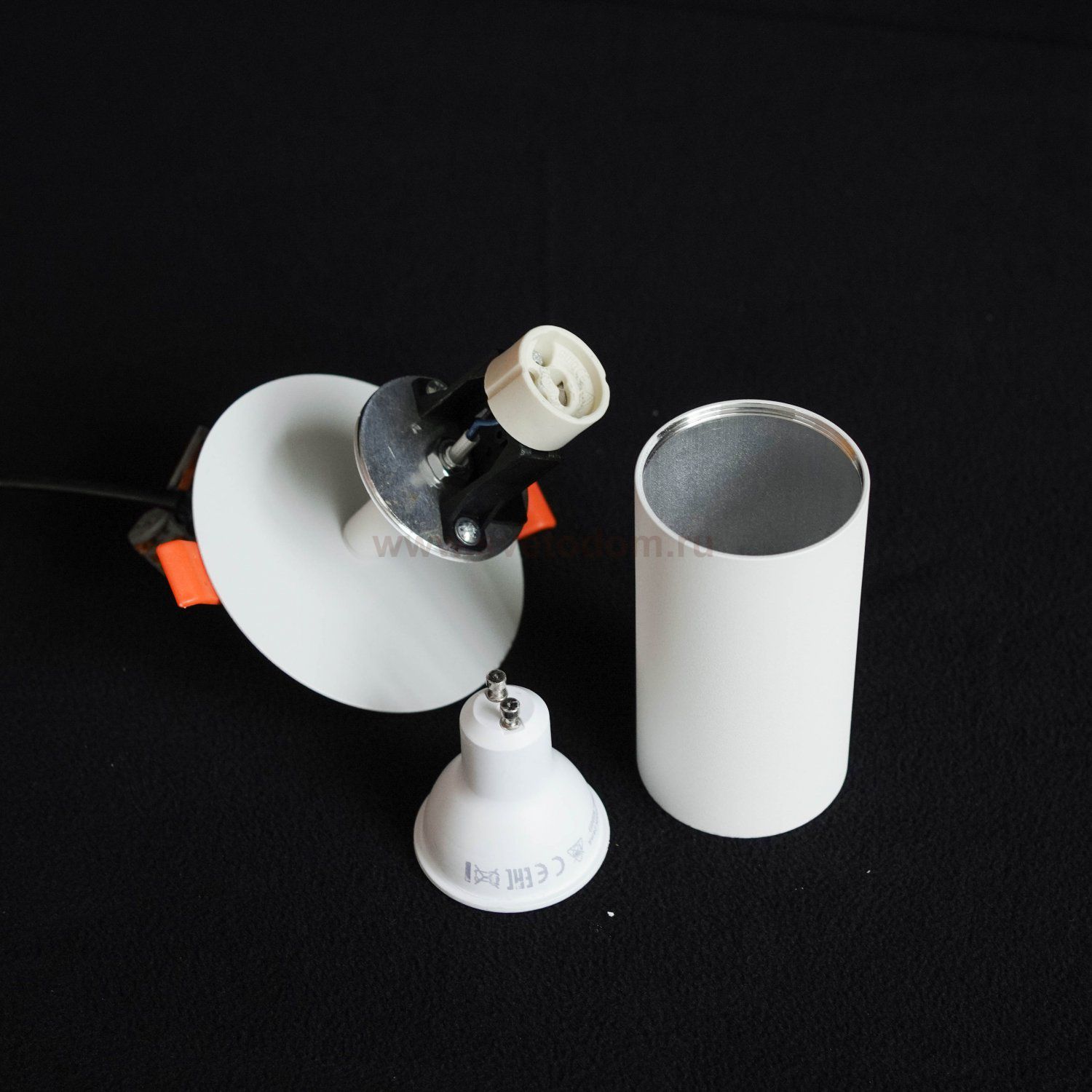 Светильник встраиваемый белый Arte Lamp A3214PL-1WH CEFEO