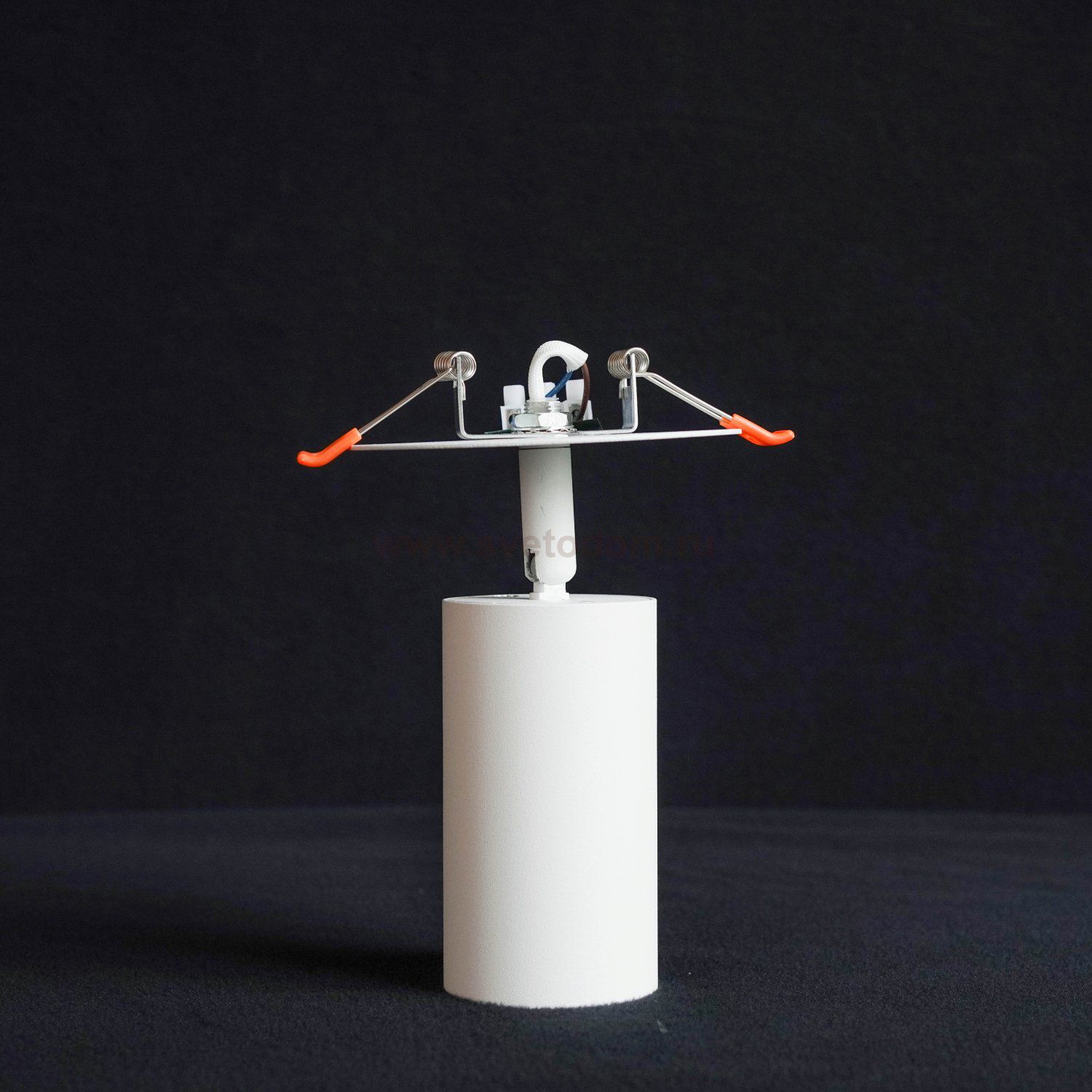 Светильник встраиваемый белый Arte Lamp A3214PL-1WH CEFEO