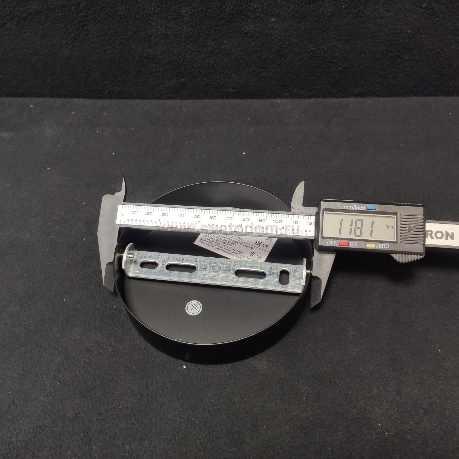 Светильник потолочный Arte lamp A3564PL-8BK SKAT