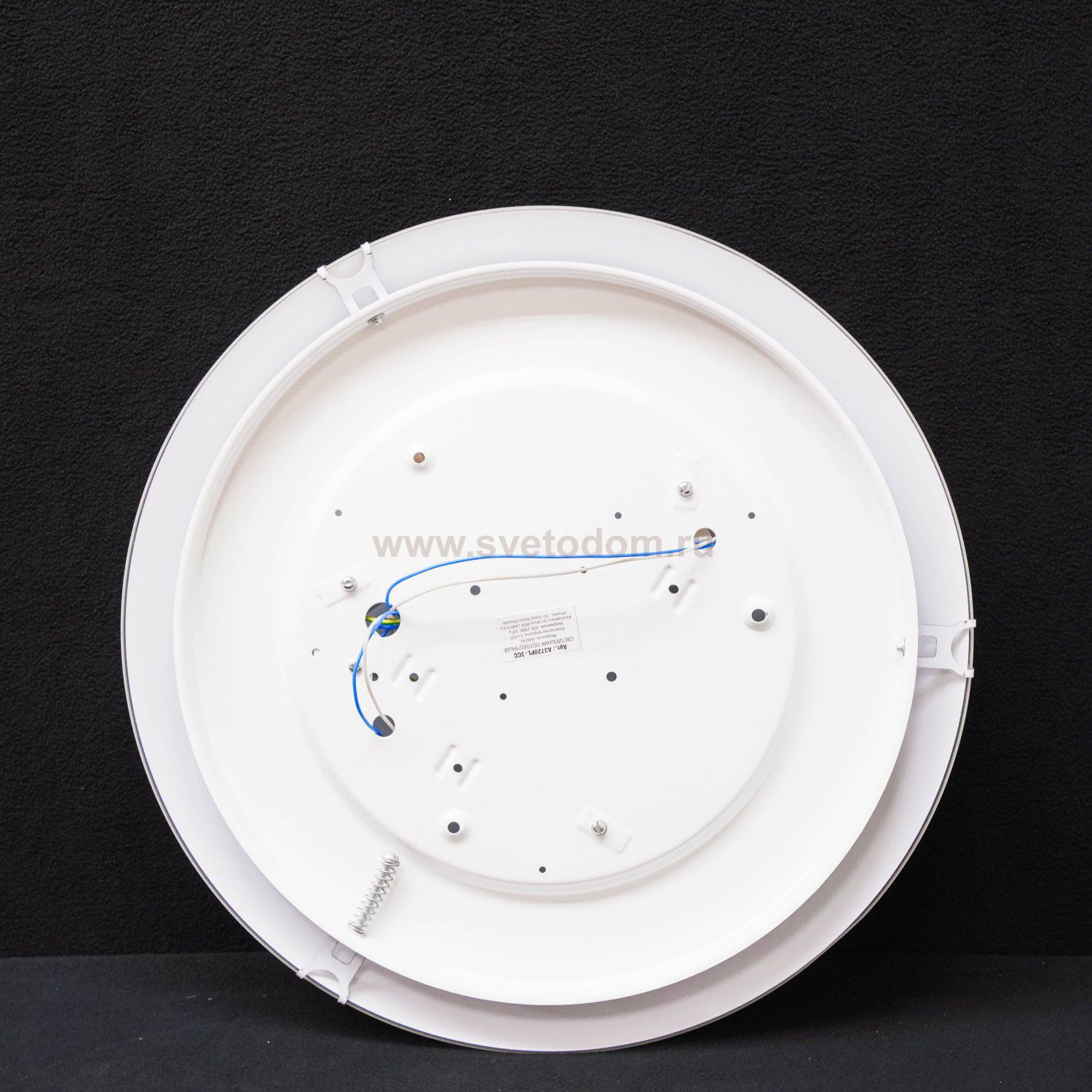 Светильник настенно-потолочный Arte lamp A3720PL-3CC Plain