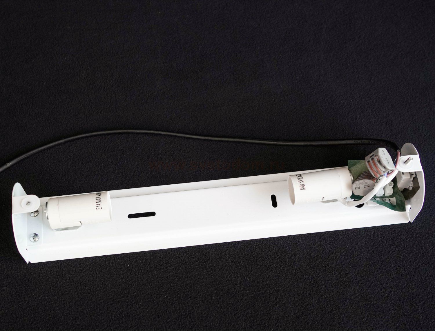 Светильник длинный A4101AP-2WH Arte lamp