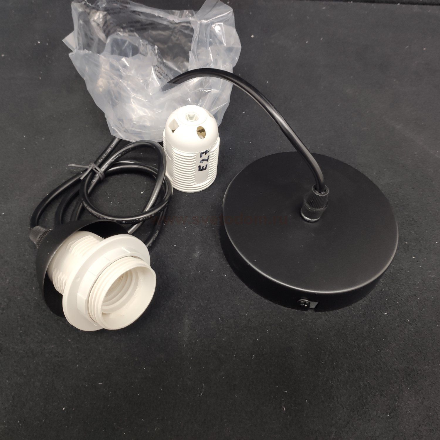 Светильник подвесной Arte lamp A4285SP-1AM Splendido