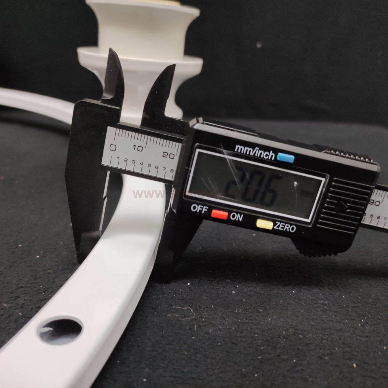 Люстра подвесная Arte lamp A4289LM-6WH Passero