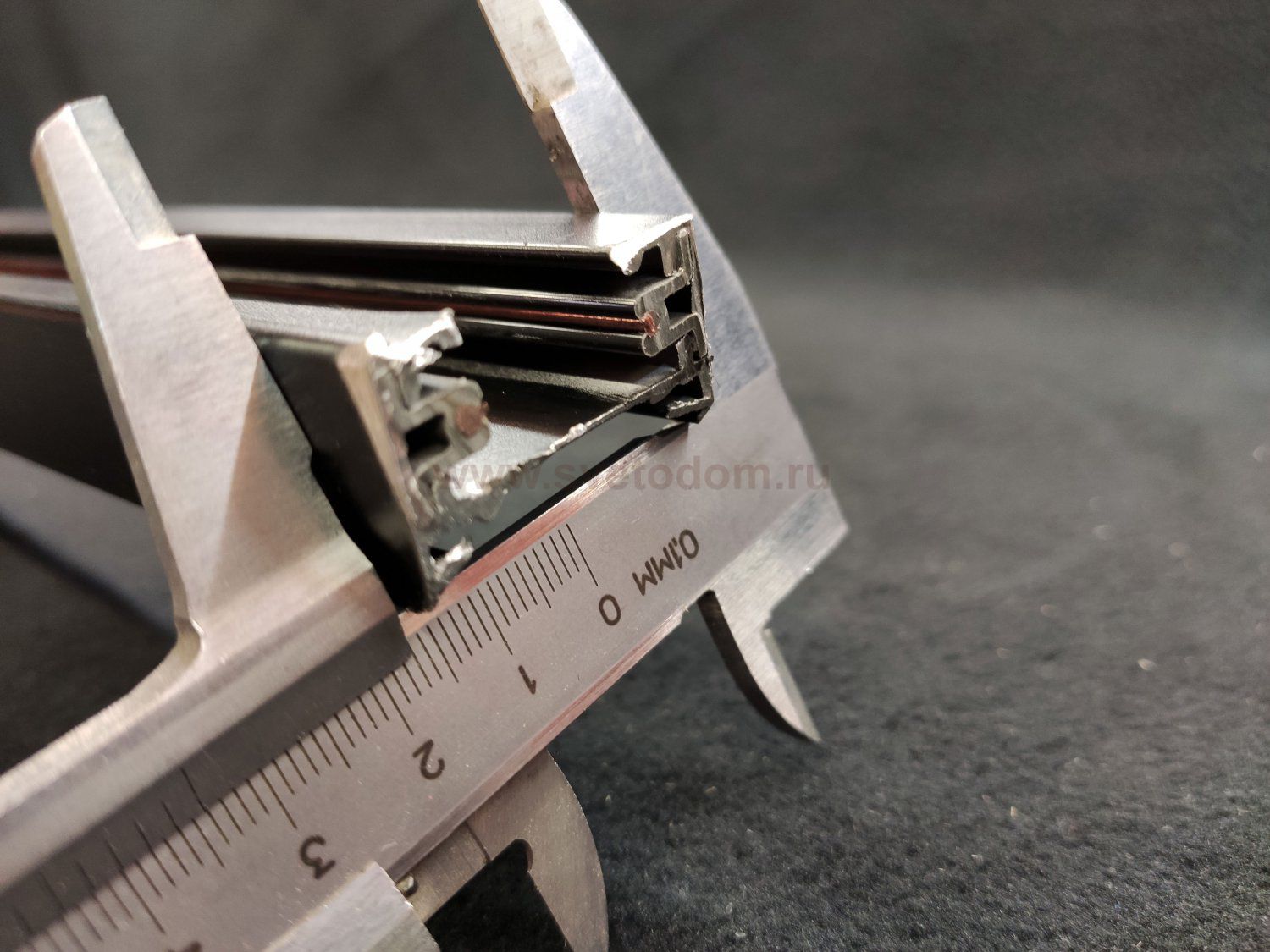 Трек шинопровода 2м белый Arte lamp A510033 Track белый шинопровод