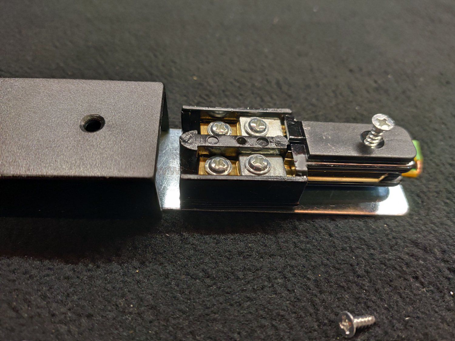 Трек шинопровода 2м белый Arte lamp A510033 Track белый шинопровод