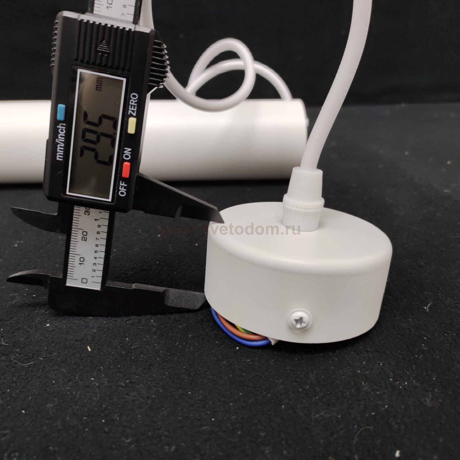 Светильник подвесной металлический белый Arte lamp A5600SP-1WH LIRA