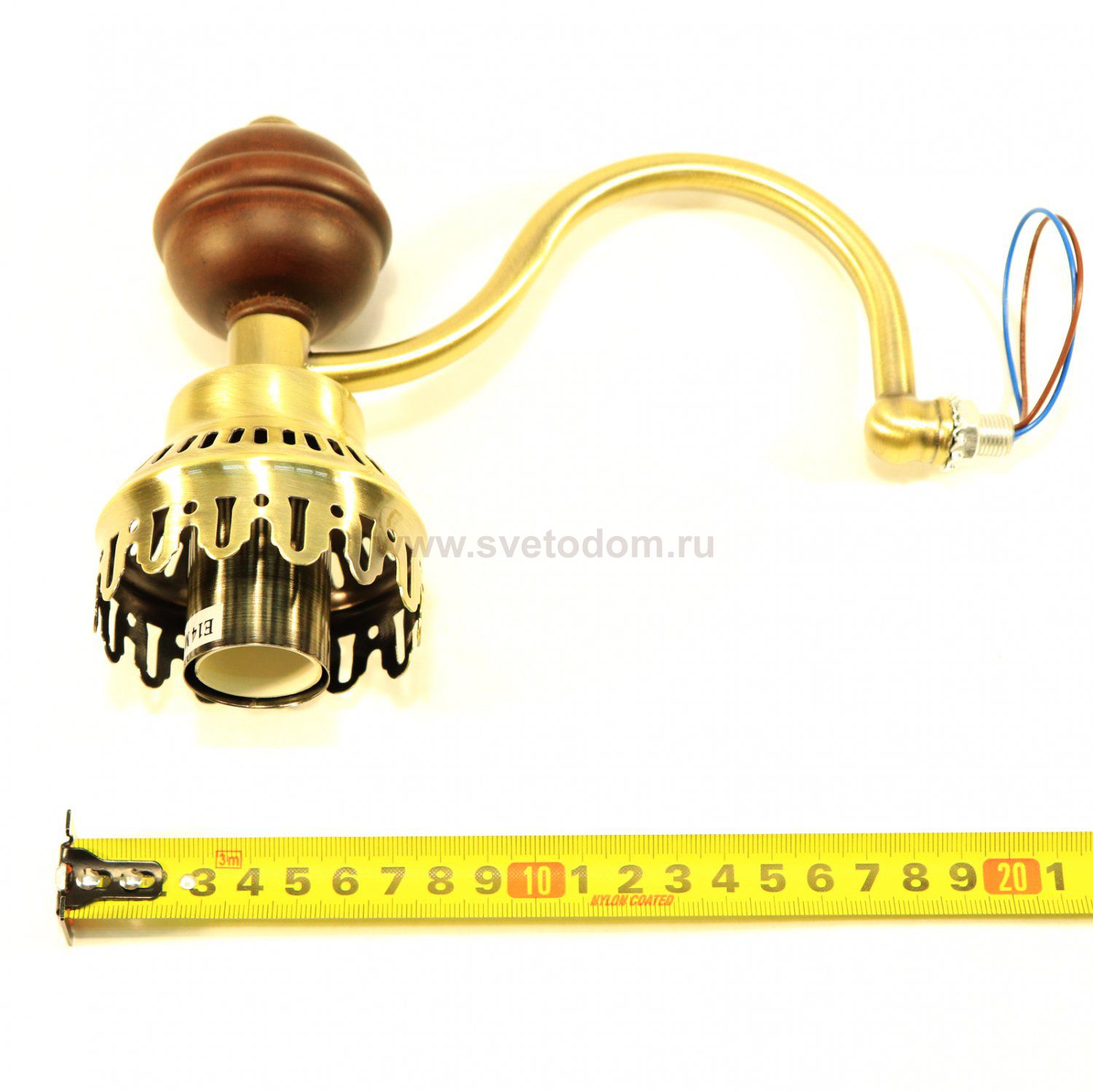 Светильник настенный 