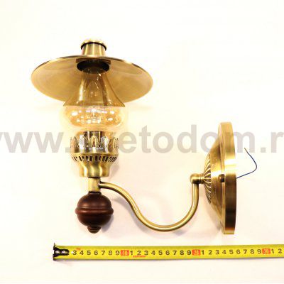 Светильник настенный 