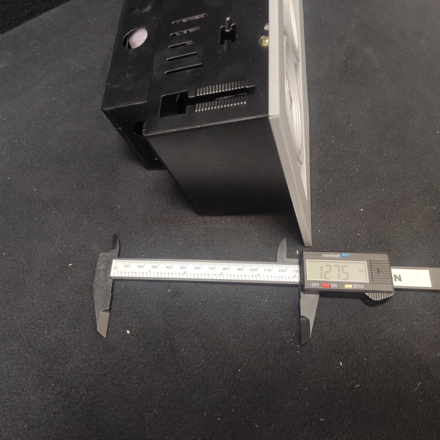 Светильник встраиваемый на 3 лампы Arte lamp A5930PL-3SI Technika 