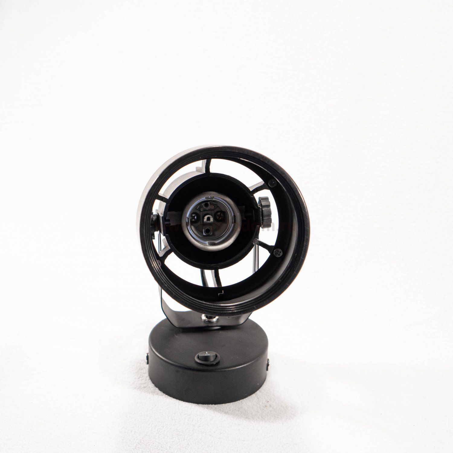 Светильник одиночный Arte Lamp A6252AP-1BK LYRA