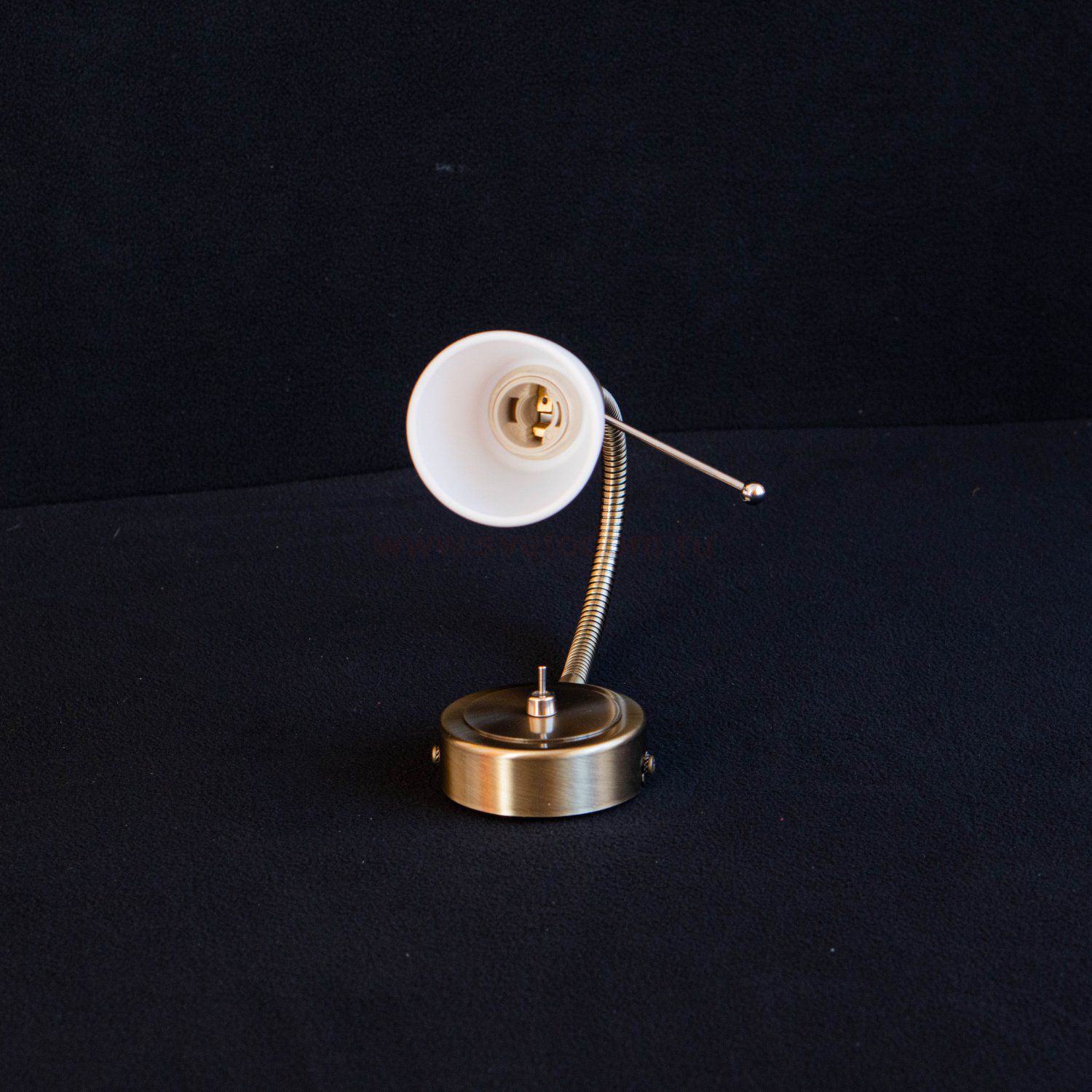 Светильник настенный бра Arte lamp A7009AP-1AB LETTURA