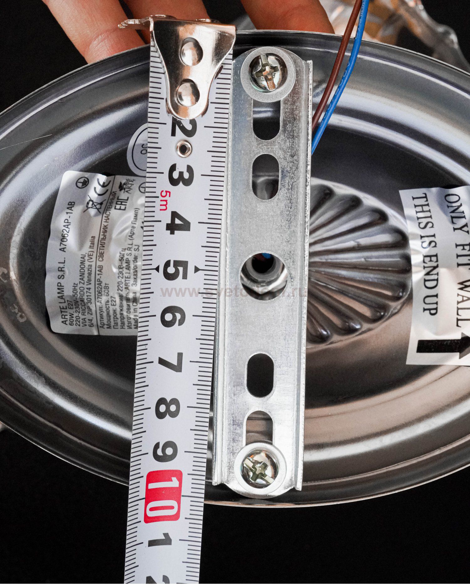 Светильник настенный бра Arte Lamp A7062AP-1WG CHARLOTTE