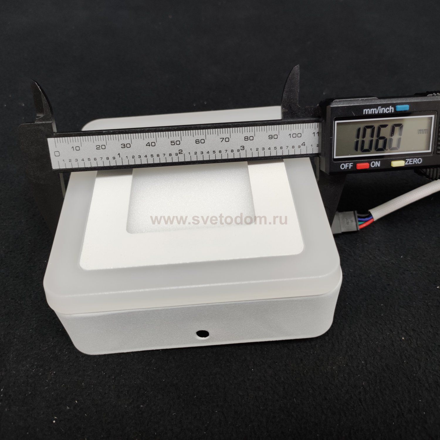 Светильник светодиодный 3+3W 10510*105мм Arte lamp A7706PL-2WH ALTAIR