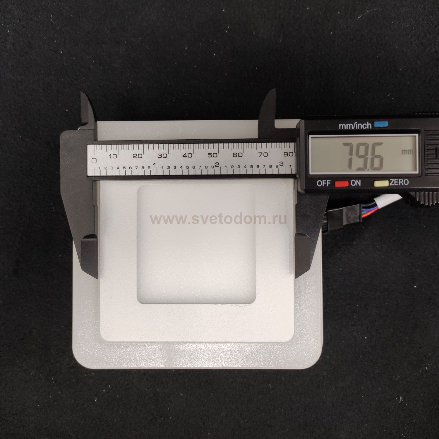 Светильник светодиодный 3+3W 10510*105мм Arte lamp A7706PL-2WH ALTAIR