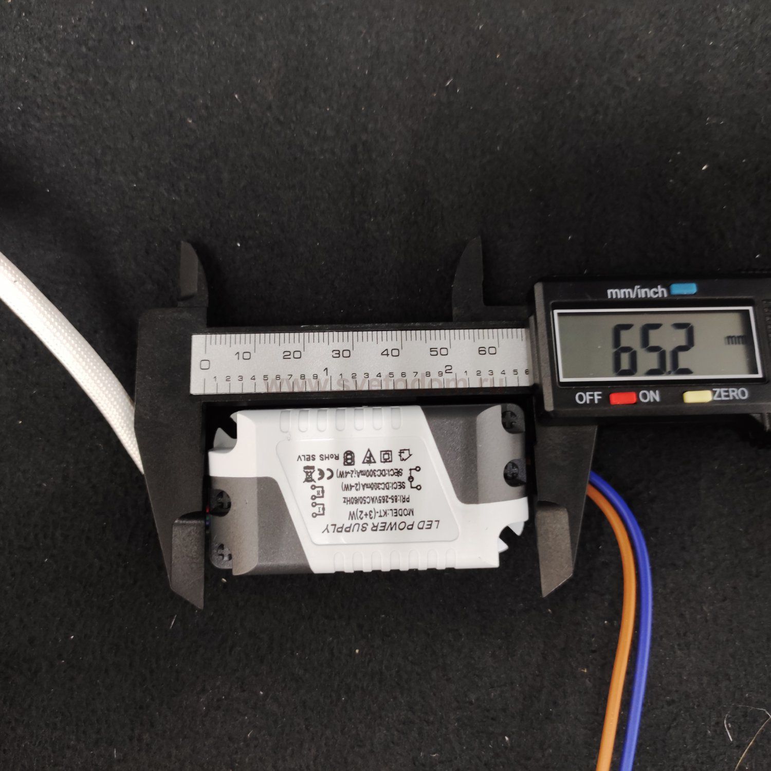 Светильник светодиодный 3+3W 10510*105мм Arte lamp A7706PL-2WH ALTAIR