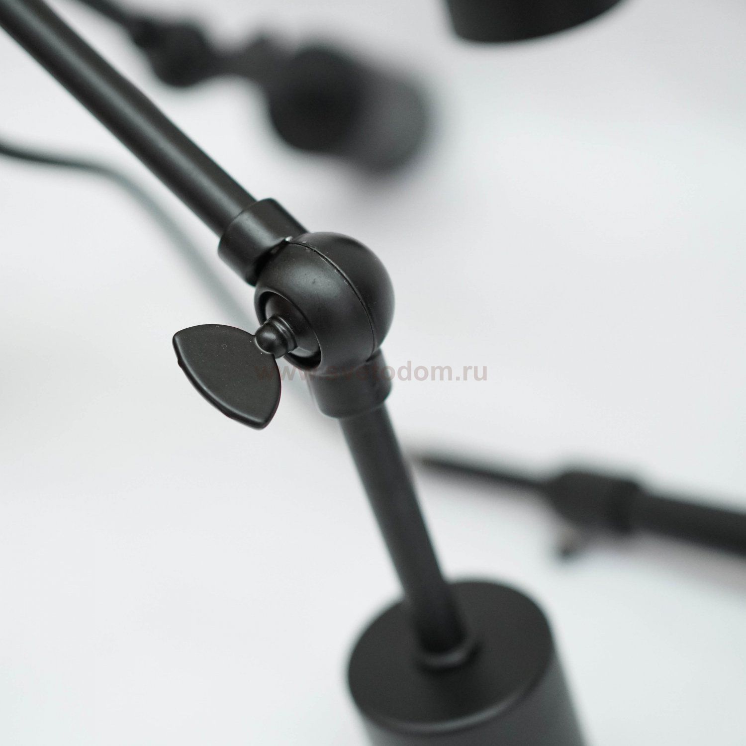 Люстра лофт паук Arte Lamp A9190LM-6BK ROOTS