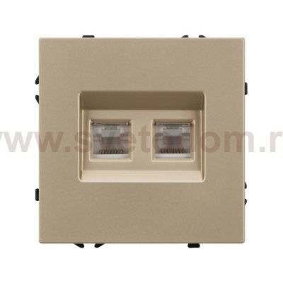 Розетка NOBE 054310