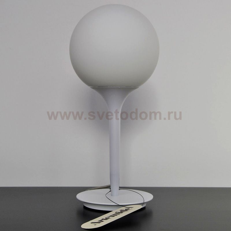 Настольная лампа Artemide 1049010A