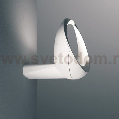 Настенный светильник бра Artemide 1190010A CABILDO PARETE 